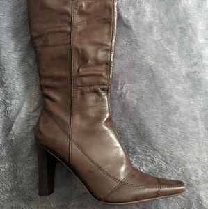 Tall women's dark brown boots
